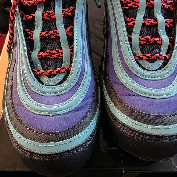 Nike Air Max 97 Teal and Black Sneakers - Picture 2 of 6